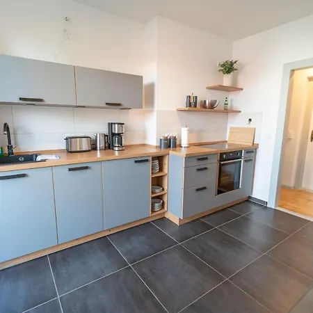 Rr - Central Apartment 80Qm - Balcony - Washer Magdeburg Exterior photo