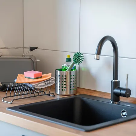 Rr - Central Apartment 80Qm - Balcony - Washer Magdeburg Exterior photo