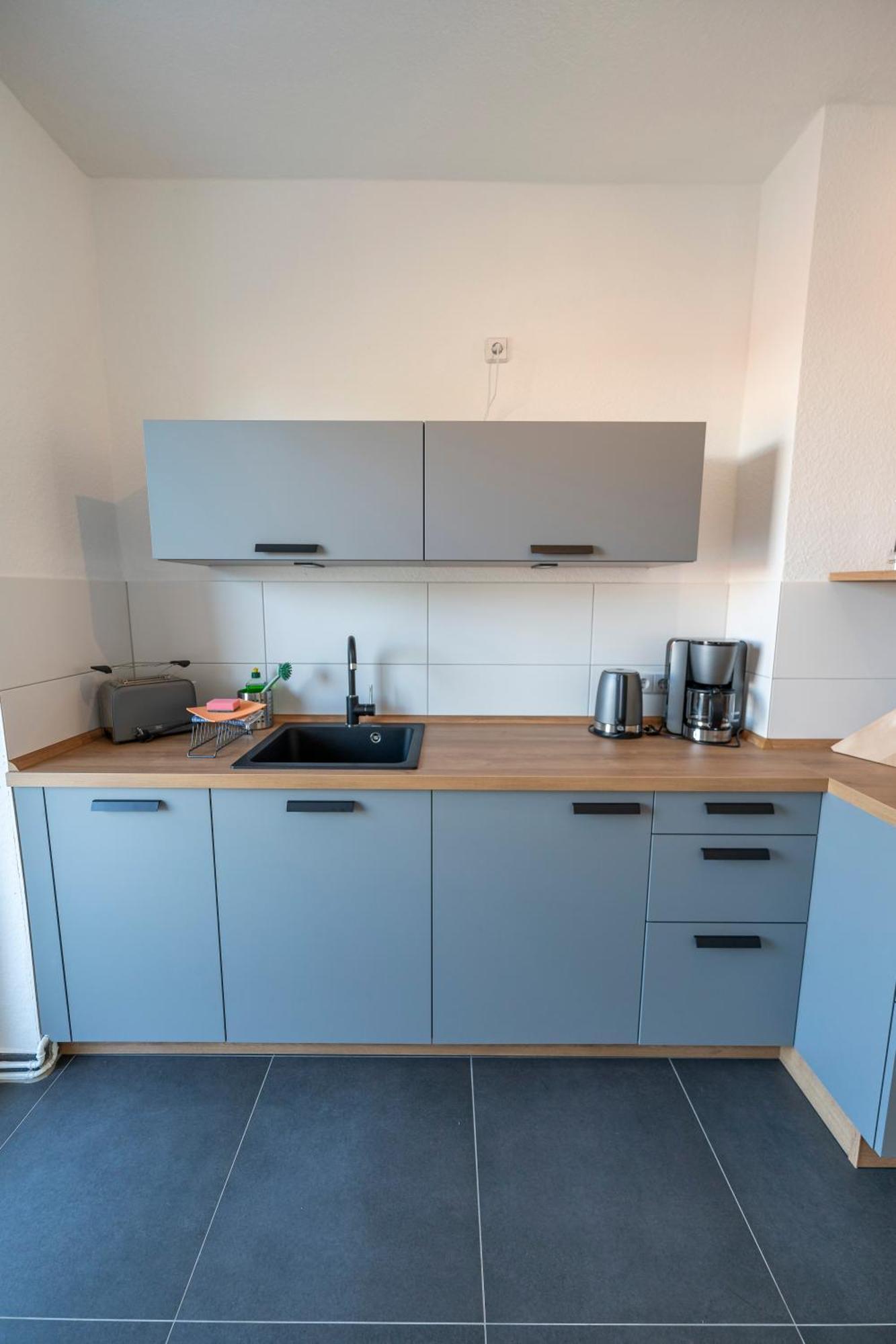 Apartment Rr - 80qm - Balcony - Washer Magdeburg