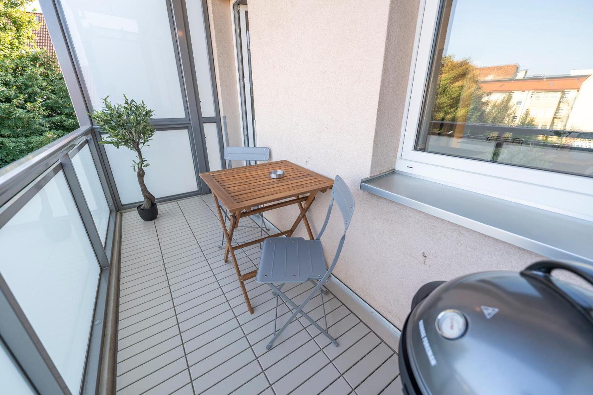 Rr - 80qm - Balcony - Washer * Magdeburg