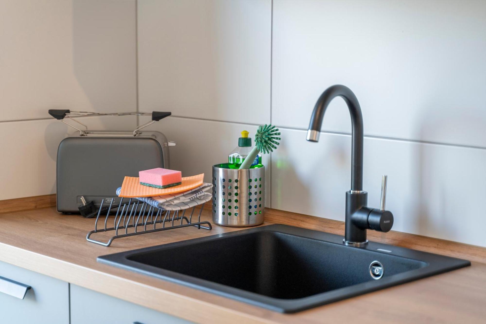 Rr - 80qm - Balcony - Washer Apartment Magdeburg